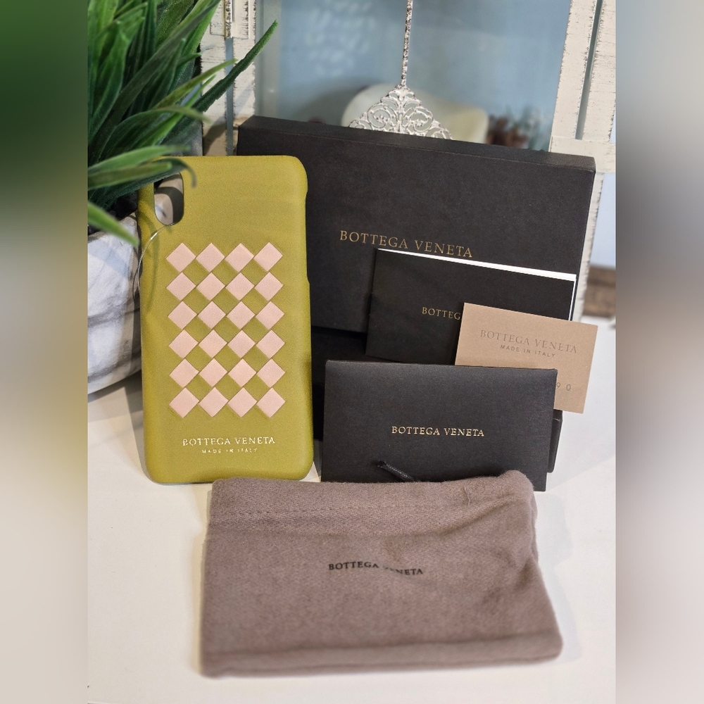 Bottega Veneta Intrecciato Leather iPhone X/XS Case